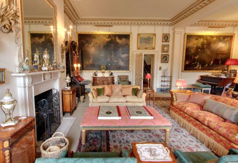 Inside Clarence House: Prince Charles’ Home - The Garden Room Dumfries House, Robert Kime, Clarence House, Elisabeth Ii, Royal Residence, Historic Home, Prince Charles, Family House, Reception Rooms