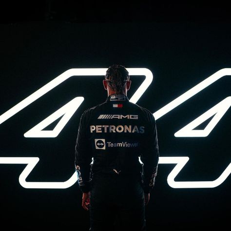 @mercedesamgf1 shared a photo on Instagram: “4️⃣4️⃣ is back. 💜🔥” • Feb 14, 2022 at 2:17pm UTC Mercedes Girl, F1 Hamilton, F1 Lewis Hamilton, Formula 1 Car Racing, Album Art Design, F1 Formula, Formula Racing, Amg Petronas, Formula 1 Car