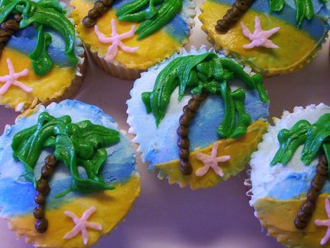 This customer wanted 48 cupcakes with a luau themed party... Luau Themed Party, Bday Cupcakes, Beach Party Food, Luau Cupcakes, Luau Party Food, Tree Cupcakes, Summer Cupcakes, Cupcake Decorating Tips, Palm Tree Beach