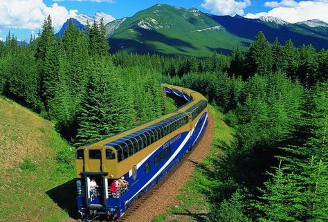 North America Train ride with panoramic views of mountains. 4 days 3 nights. Yes please!!! Rocky Mountaineer Train, Train Vacations, Rocky Mountaineer, Train Tour, Canadian Travel, Luxury Train, Orient Express, Train Journey, Canadian Rockies