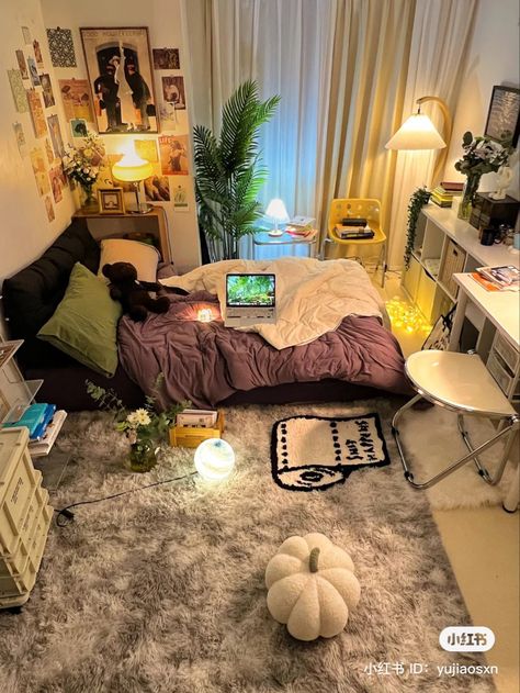 11m2 Bedroom Ideas, Shoebox Room, Alone At Night, Bedroom Pop Design, Deco Studio, Pinterest Room Decor, Living Alone, Minimalist Room, Pretty Room