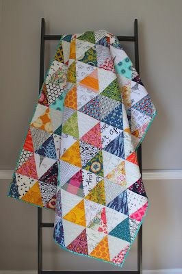 Scrap Triangle Quilt, Triangle Patchwork Quilt, Scrappy Triangle Quilts, Scrappy Triangle Quilt, Modern Triangle Quilt, Triangle Block Quilt Pattern, Triangle Quilts Ideas, Hst Quilt Patterns, Equilateral Triangle Quilt