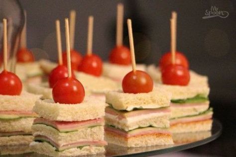 35+ Easy New Years Eve Appetizers That Are Make-Ahead | HubPages New Years Eve Appetizers, Recept Sandwiches, Easy Canapes, Fresh Appetizers, New Year's Eve Appetizers, Party Sandwiches, Party Food Buffet, Meat Platter, Mini Sandwiches