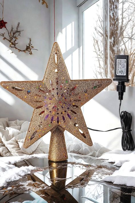 Lighted star tree topper