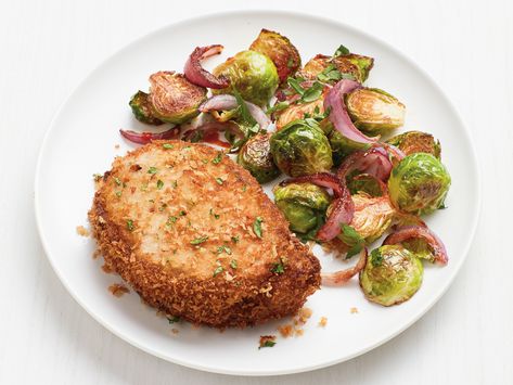 Crispy Pork Chops, Food Network Chefs, Easy Meal Ideas, Weeknight Dinner Recipes Easy, Crispy Pork, Brussels Sprouts Recipe, Food Network Magazine, Weeknight Dinner Recipe, Pork Chop Recipes