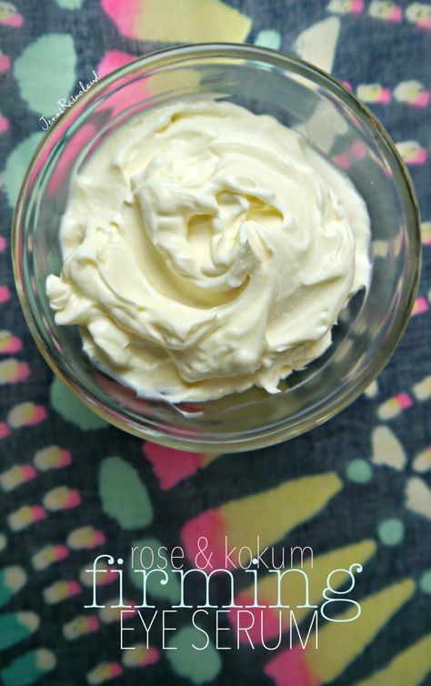 DIY Firming Eye Cream Eye Cream Recipe, Diy Face Cream, Homemade Eye Cream, Diy Eye Cream, Diy Serum, Diy Anti Aging, Firming Eye Cream, Eye Cream For Dark Circles, Diy Kosmetik