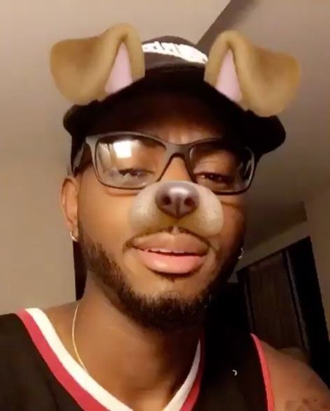 Bryson Tiller Icon, Bryson Tiller Funny, Bryson Tiller Funny Pics, Bryson Tiller Wallpaper, Bryson Tiller Meme, Celebrity Selfies, Bryson Tiller, Fav Artist, Attractive Guys