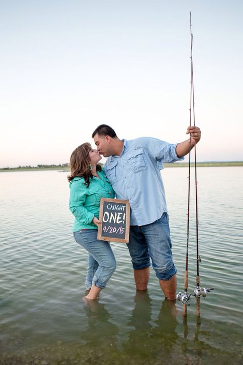 Baby announcement , fishing couple Maternity Fishing Photography, Fishing Baby Announcement, Fishing Pregnancy Announcement, Fishing Engagement, Fishing Couples, Fishing Baby, Rainbow Baby Announcement, Baby Announcement Photoshoot, Christmas Newborn