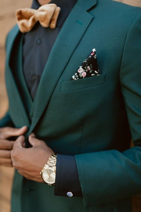 Green Tux, Elopement Styled Shoot, Green Wedding Suit, Wedding Groomsmen Attire, Fall Elopement, Wedding Tux, Green Tuxedo, Emerald Green Weddings, Elopement Styling