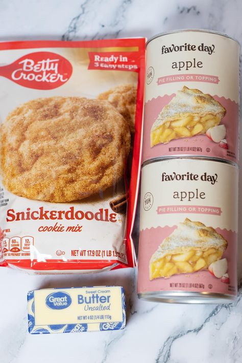 Snickerdoodle Apple Cobbler Easy, Snickerdoodle Mix Recipes, Snickerdoodle Apple Cobbler Betty Crocker, Taste Of Home Apple Snickerdoodle Dump Cake, Snickerdoodle Dump Cake Recipes, Dont Mix It Recipes, Snickerdoodle Cobbler Easy, Crockpot Apple Dump Cake 3 Ingredients, Cinnamon Apple Dump Cake