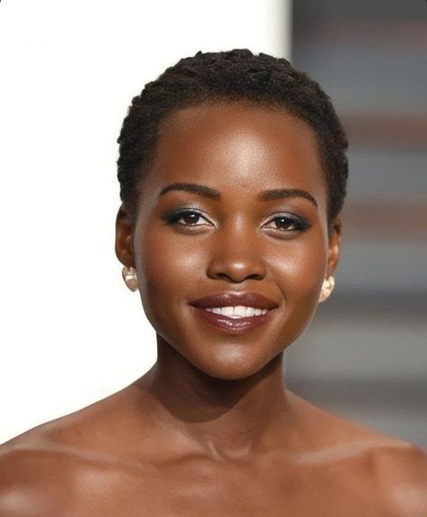 Lupita Nyong'o Icon, Lupita Nyong'o Makeup, Lupita Nyong'o Aesthetic, Lupita Nyongo Hair, Lupita Nyong'o Style, Ingenue Romantic, Ingenue Essence, Lupita Nyong, Twa Hairstyles