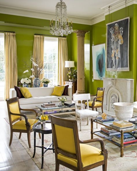 Lichen, hunter, lime, or chartreuse, there's a right green for every space. "Any color found in nature can recall a beautiful outdoor space," says designer Phoebe Howard, a fan of sophisticated moss and sages. Or, to put it more succinctly, "Everything looks good with green!" In need of inspiration for how to add green to your personal palette? Check out these green color pairing from some of our favorite House Beautiful projects. #paintcolors #colorinspiration New Orleans Homes, Beautiful Outdoor Spaces, Green Sofa, New York Apartment, Elements Of Style, Green Interiors, Elegant Art, Wall Color, House Tours