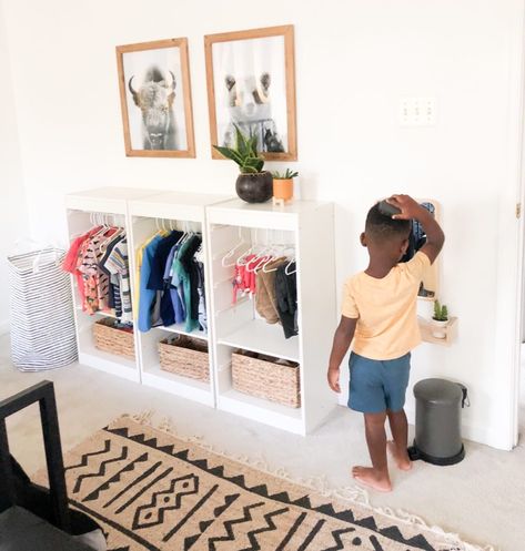 Montessori Inspired Toddler Wardrobe | IKEA Hack Montessori Self Care, Montessori Toddler Bedroom, Ikea Montessori, Montessori Wardrobe, Montessori Toddler Rooms, Trofast Ikea, Montessori Bedroom, Montessori Playroom, Montessori Room