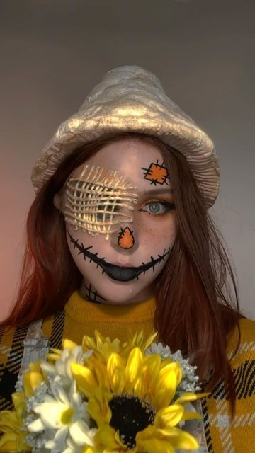 Valeriya on Instagram: "Day 2 of Halloween is hereee
#makeup #halloween #halloweenmakeup #sfx #scarecrow" Haunted House Makeup, Scarecrow Makeup, Scary Farm, Dance Makeup, Scarecrow, Halloween Outfits, Spooky Season, Halloween Makeup, Event Planning