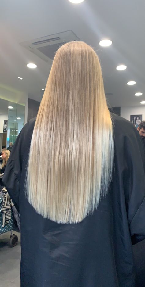 Blonde Long Hair Straight, Straight Light Blonde Hair, Long Straight Hair Blonde, Long Sandy Blonde Hair, Straight Long Blonde Hair, Blond Straight Hair, Baby Lights Hair, Perfect Straight Hair, Long Straight Blonde Hair