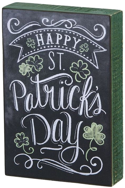 ''happy St. Patrick's Day'' Wooden Box Sign Art St Patricks Chalkboard Art, St Patricks Chalkboard, Beach Art Diy, Spring Chalkboard Art, Spring Chalkboard, Chalkboard Art Quotes, Blackboard Art, Chalk Sign, Chalk Design