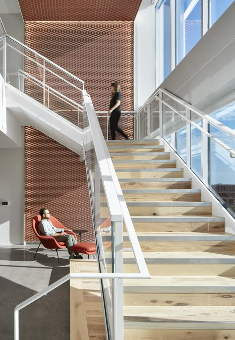 Staircase at nVent’s Minneapolis office Office Staircase, Commercial Stairs, Office Architecture, Corporate Interiors, Interior Stairs, Office Snapshots, Workplace Design, Commercial Interior Design, Under Stairs