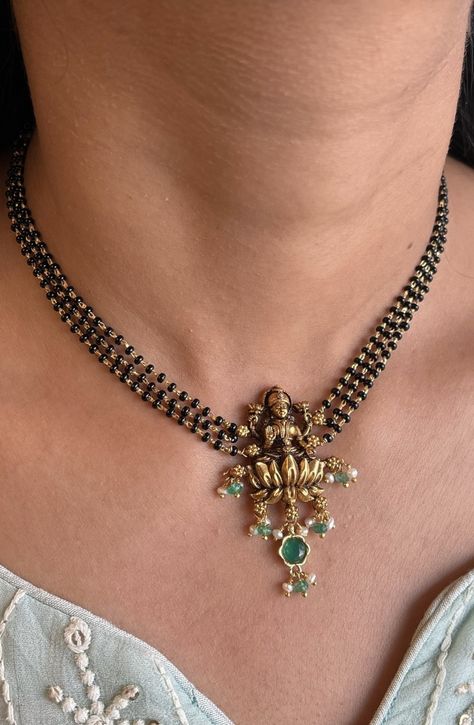 Black Beads Nallapusalu, Beads With Pendant Indian, Black Diamonds Chains, Black Beads Necklace Indian Gold, Simple Black Beads Chain, Black Diamond Chain, Gold Jewels Design, Neck Pieces Jewelry, Black Beads Mangalsutra