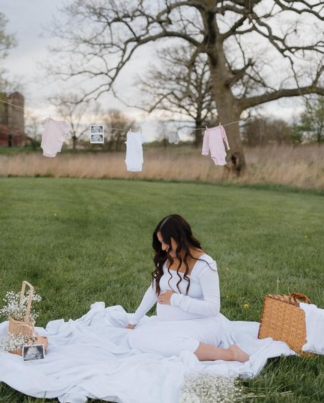 a little picnic maternity session for your feed🤍🧺🍼🧸 Picnic Maternity Shoot, Picnic Theme Maternity Photoshoot, Picnic Pregnancy Photoshoot, Maternity Picnic Photoshoot, Picnic Pregnancy Announcement, Maternity Shoot Garden Ideas, Maternity Picnic, Picnic Maternity Photoshoot, Maternity Photography Picnic