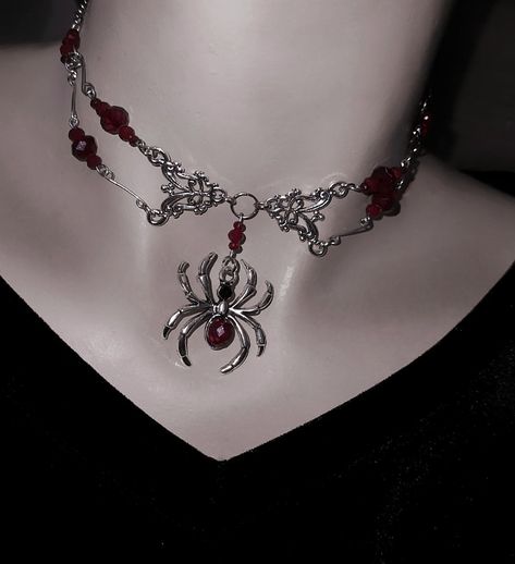 Red Gothic Necklace, Vampire Goth Accessories, Romantic Goth Jewelry, Ghotic Jewelry, Goth Jewelry Aesthetic, Goth Jewelry Diy, Vampire Accessories, 2000s Jewelry, Gothic Jewelry Diy