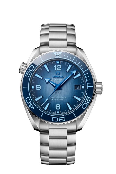 A Closer Look at the Omega Seamaster “Summer Blue” Series | WatchTime - USA's No.1 Watch Magazine Omega Co Axial, Omega Planet Ocean, Seamaster 300, Omega Man, Omega Seamaster Planet Ocean, Planet Ocean, Omega Constellation, 75th Anniversary, Summer Blue