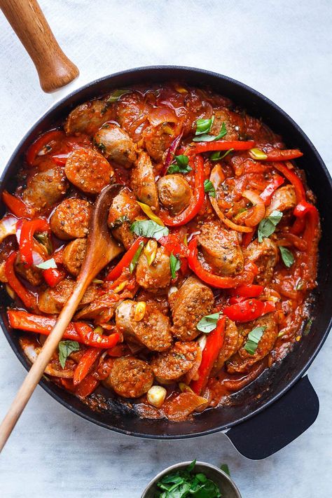 Italian Sausage and Peppers – Easy and full of flavor! Cooked in one pan for an easy weeknight dinner. - #recipe by #eatwell101 Italian Sausage And Peppers, Turkey Sausage Recipes, Sausage Recipes For Dinner, Sausage Dinner, Italian Sausage Recipes, Sausage Dishes, Sweet Italian Sausage, Sausage And Peppers, Kielbasa