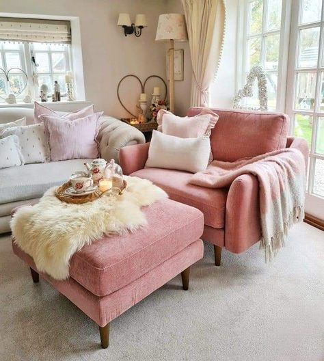 Pink Living Room, Cosy Living Room, Kitchen Home Decor, Country Living Room, Home Decor Living Room, Home Decorating Ideas, Living Room Inspo, Decor Living Room, Dream House Decor