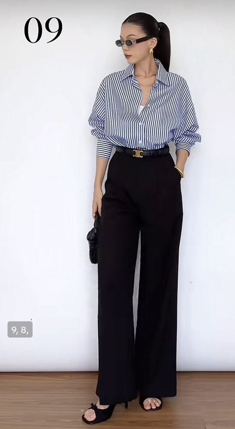 Thesis Outfit, Black Striped Shirt Outfit, Corporate Fits, Classic Chic Outfits, Plus Size Business Attire, Strange Fashion, Outfits With Striped Shirts, Summer Workwear, Minimalism Fashion