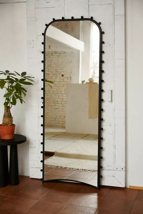 Full Length Mirror Decor, Full Length Mirror Decor Ideas, Antique Floor Mirror, Black Floor Mirror, Mirrors Urban Outfitters, Home Decor Ideas Bathroom, Oversized Floor Mirror, Leaning Floor Mirror, Arched Floor Mirror