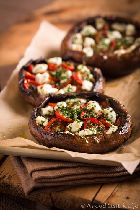 Stuffed Portobello Mushrooms with Roast Tomatoes + Goat Cheese Nerdy Recipes, Tomatoes And Goat Cheese, Fresh Mozzarella Recipe, Roast Tomatoes, Stuffed Portobello Mushrooms, Stuffed Portobello, Mozzarella Recipes, Think Food, Delicious Dishes