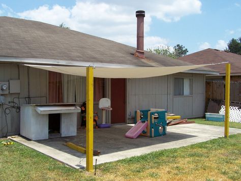 patio cover. awning/ tarp for shade. DIY Diy Patio Cover, Shade Gardening, Pergola Diy, Shade Ideas, Backyard Shade, Patio Pergola, Shade Sails, Patio Covers, Diy Shades