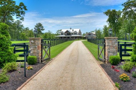 Farm Gates Entrance, Entrance Gates Driveway, Driveway Entrance Landscaping, Farm Entrance, Driveway Entrance, Farm Gate, Driveway Design, Driveway Landscaping, Driveway Gates