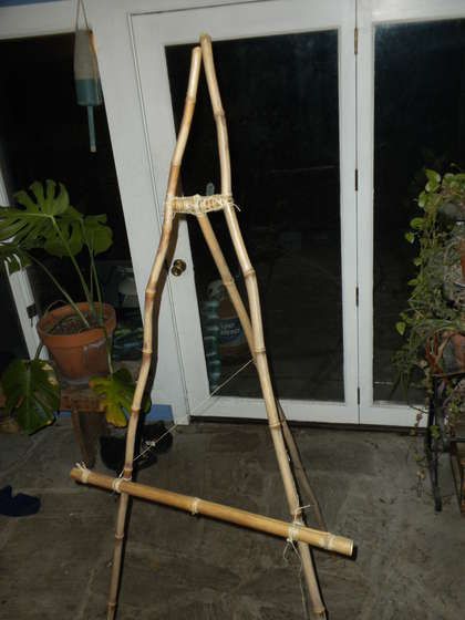 15min Bamboo easel Bamboo Easel, Bamboo Art, Art Easel, Nature Crafts, Greenery Wedding, 15 Minutes, Art Boards, Frame, Art