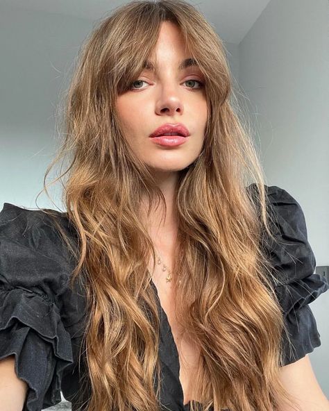 16 Of The Most Flattering Fringes On Instagram | British Vogue Fringe Hairstyles, Long Hair With Bangs, Haircuts For Long Hair, Good Hair Day, Hair Envy, Long Hair Cuts, Great Hair, Messy Hairstyles, Hair Dos