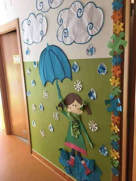 Rainy Season Board Decoration Ideas, Nursery School Activities, Soft Board Decoration, School Art Activities, School Kids Crafts, School Board Decoration, Art Activities For Toddlers, Preschool Classroom Decor, Fun Fall Crafts