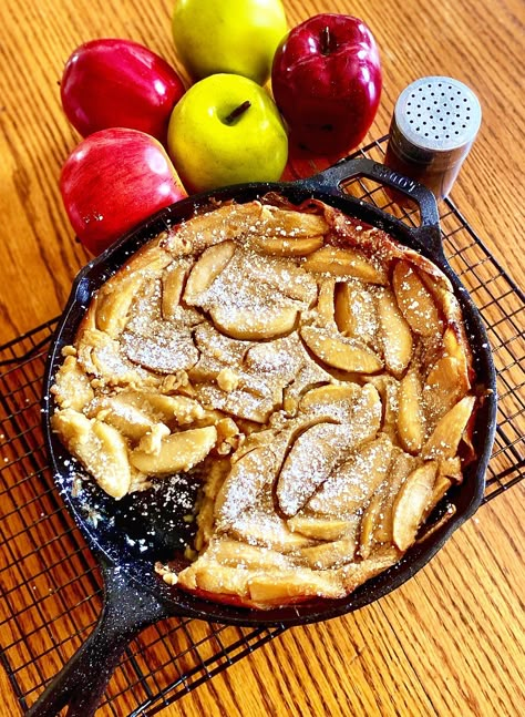 Apple Dutch Baby, German Apple Pancake, German Pancakes Recipe, Clafoutis Recipes, Oven Pancakes, Cherry Clafoutis, Classic French Desserts, Red Delicious Apples, Dutch Baby Pancake