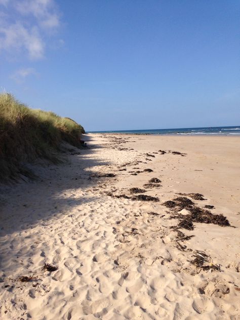 Seahouses beach English Beach Aesthetic, Sapphic Summer, Edinburgh Beach, English Beach, Beach Story, Dream House Garden, North Shields, We Were Liars, Cottage Aesthetic