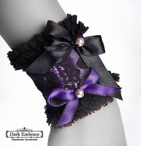 Dark Purple Accessories, Royal Photoshoot, Void Aesthetic, Genshin Oc, Victorian Gothic Jewelry, Victorian Accessories, Purple Gothic, Gothic Bracelet, Purple Accessories