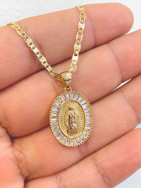 Jewelry Photography Tutorial, Clothing To Make, The Virgin Of Guadalupe, Guadalupe Necklace, Quinceanera Jewelry, Juan Diego, Virgin Of Guadalupe, Pieces Of Clothing, Mexican Jewelry