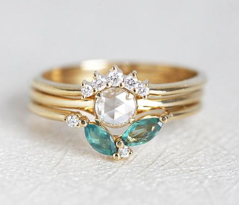 Unique Diamond Wedding Bands, Tiara Ring, Rosecut Diamond Ring, Diamond Tiara, Gold Diamond Engagement Rings, Round Diamond Ring, Alexandrite Ring, Morning Dew, White Diamond Ring