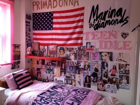 marina 2019 Room Aesthetic, 2010 Room Decor, Tumblr Rooms Aesthetic 2014, 2014 Bedroom Tumblr, 2013 Room Aesthetic, Tumblr Bedroom Ideas 2014, 2010 Room Aesthetic, 2014 Room Decor, Tumblr Room 2014