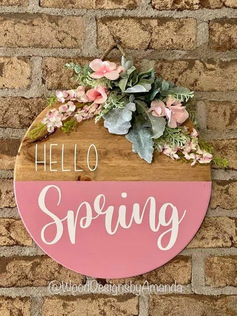 Hello Spring Round Wood Sign, Round Spring Signs, Easter Door Rounds, Spring Welcome Sign Front Door, Diy Spring Signs Wood, Spring Door Signs Diy, Hello Spring Door Hanger, Spring Signs Wooden Diy, Cricut Home Projects