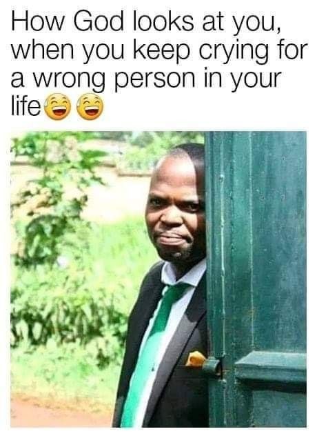 Mzansi Memes, African Memes, African Jokes, Funny Mean Quotes, Inspirational Smile Quotes, Funny Status Quotes, Inspirational Quotes Background, Christian Jokes, Bible Quotes Images