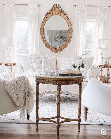 White french country sofa - French Country Sofas French Country Sofa, Glam Cottage, Modern French Decor, French Style Living Room, Country Sofas, French Style Decor, French Country Rug, Ivory Lane, Living Room Decor Country