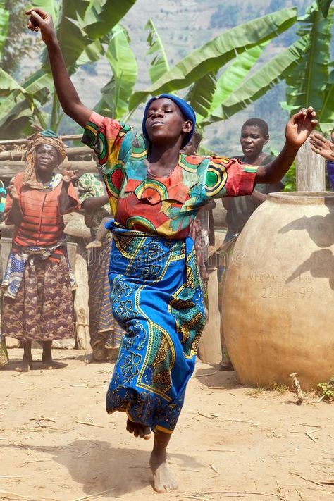 Pygmies. UGANDA - AUGUST 22: Pygmy Women of ethnic dancing, the Pygmies of Ugand , #Sponsored, #Women, #Pygmy, #dancing, #ethnic, #UGANDA #ad African Life, Cultural Dance, African Dance, World Dance, Art Premier, Traditional Dance, African People, We Are The World, African Diaspora