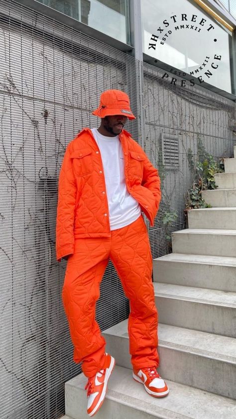 Orange Streetwear Outfit Men, Men Stylish Outfits, Casual Outfits Girl, Streetwear Outfit Men, Y2k Streetwear Aesthetic, Skater Boy Outfits, Men Ootd, Men Streetwear Fashion, Streetwear Fashion Men