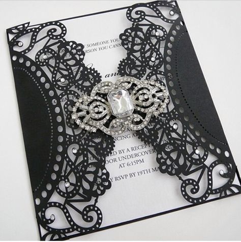 Gothic Theme Wedding, Black Quince Ideas, Black Quinceanera Theme, Quinceanera Venue, Silver Wedding Cards, Black Quinceanera, Gothic Wedding Invitations, Dark Wedding Theme, Quinceanera Themes Dresses