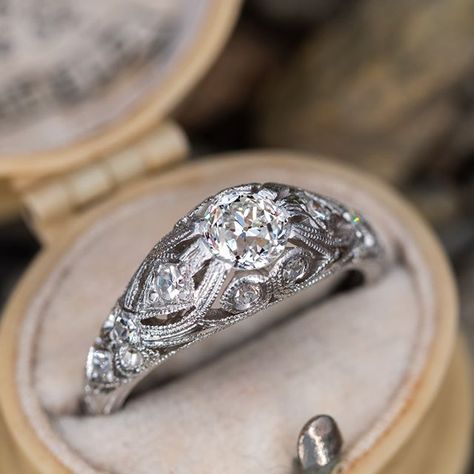 Wedding Ring Redesign, Ornate Engagement Rings, White Gold Bridal Set, Edwardian Ring, Antique Engagement Rings Vintage, Filigree Engagement Ring, Vintage Silver Rings, Antique Diamond Rings, Antique Engagement Rings