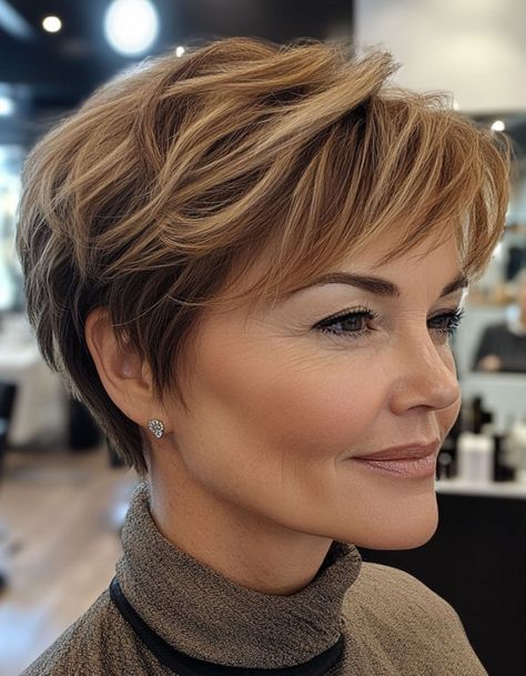 Highlights On Pixie Haircut, Blonde Balayage Pixie, Soft Honey Blonde, Honey Blonde Pixie, Brunette Bob With Bangs, Haircut For Women Over 50, Pixie Haircut For Women, Pixie Hair Color, Pixie Cut With Highlights