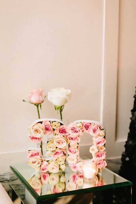 Chic Chanel-Inspired 30th Birthday Bash Birthday Themes For Women, 27 Birthday Ideas, 30th Birthday Ideas For Women, 30th Bday Party, 30th Birthday Themes, 30th Birthday Bash, 30th Birthday Decorations, 33rd Birthday, 27th Birthday